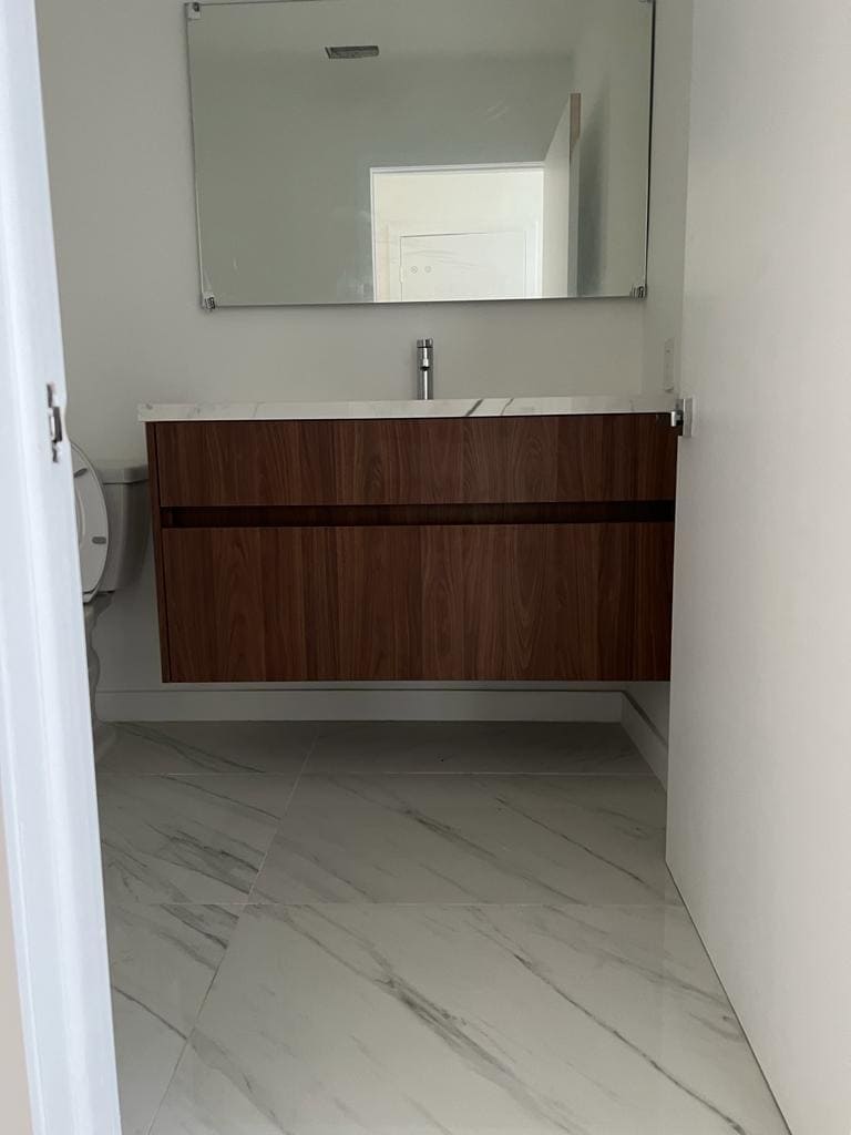 PHOTO-2023-04-11-17-08-33 (3)